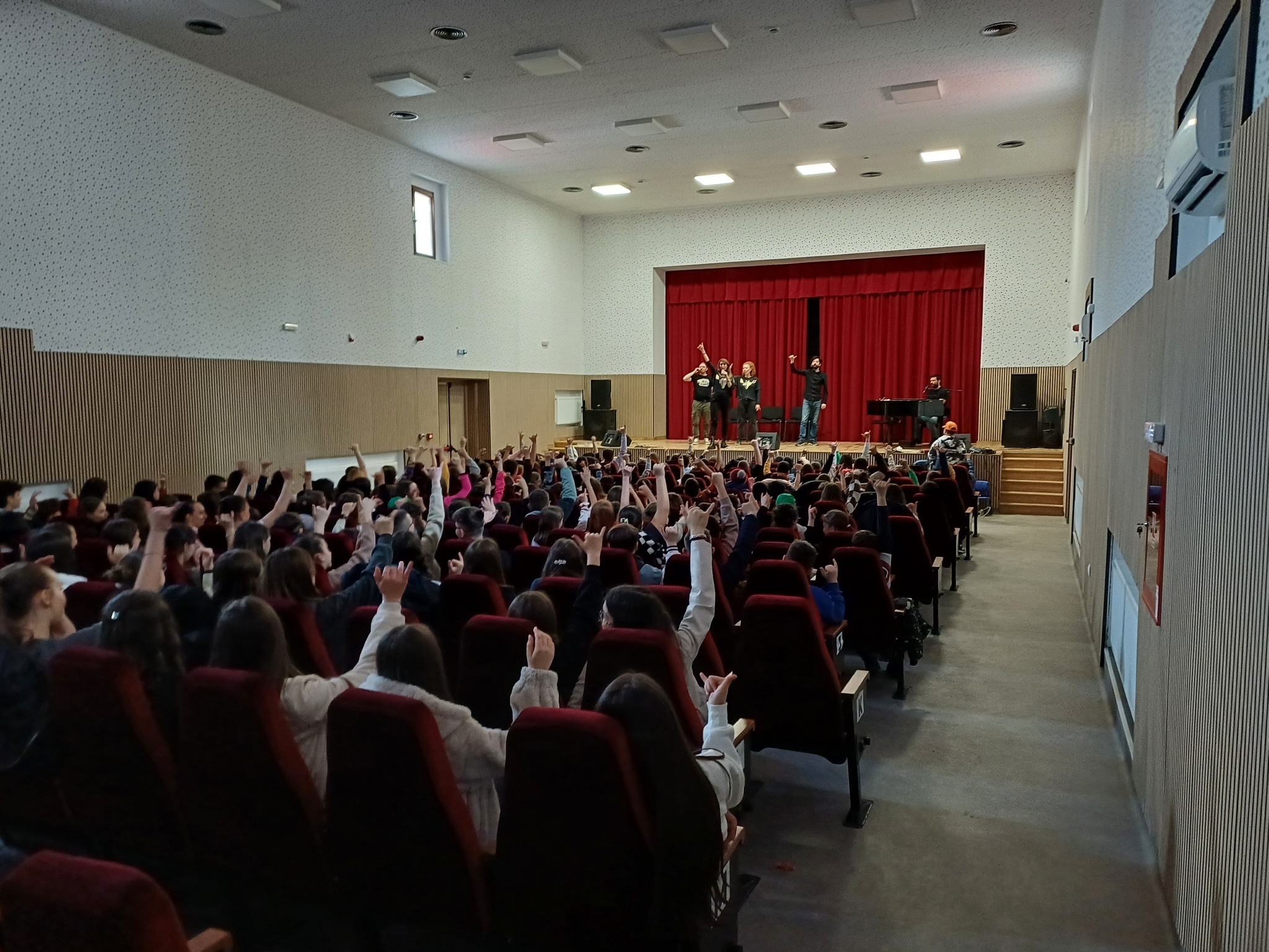 images-3